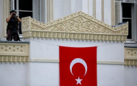 Ενταξη θέλει η Τουρκία, «απομάκρυνση» βλέπει η Κομισιόν