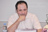 Ανδρέας Μακρίδης: Το αδειανό πουκάμισο της Κεντροαριστεράς