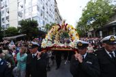 Θεσσαλονίκη: Πλήθος κόσμου στην περιφορά του Επιταφίου του Ιερού Ναού Αγίου Μηνά