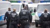 Ένας άνδρας επιτέθηκε σε φιλάθλους στο Αμβούργο – Τον ακινητοποίησε η αστυνομία, τραυματίζοντας τον στο πόδι