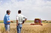 Ο αγροτικός κόσμος επενδύει για την ανάπτυξη της ελληνικής οικονομίας